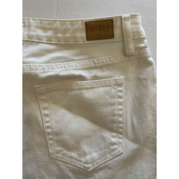 UMGEE Sz Large White Denim Mini Skirt Floral Embroidered Birds Boho Raw Hem Fall - Picture 8 of 13